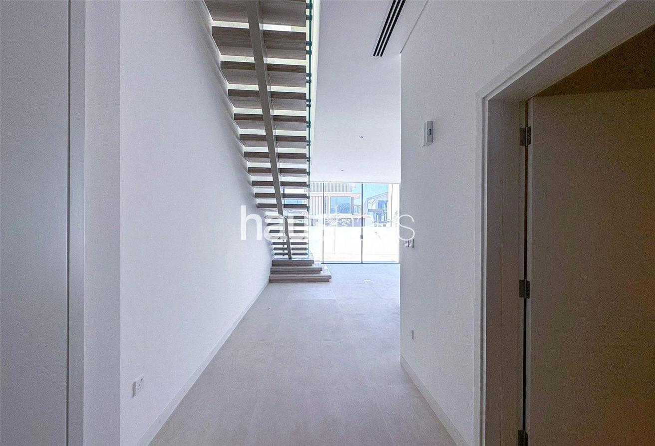 Corner Unit | G+1 | Internal Unit photo 2