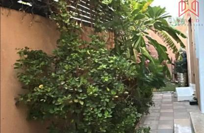 Villa - 3 - 4 for rent in Al Hudaiba Mall - Al Hudaiba - Bur Dubai - Dubai