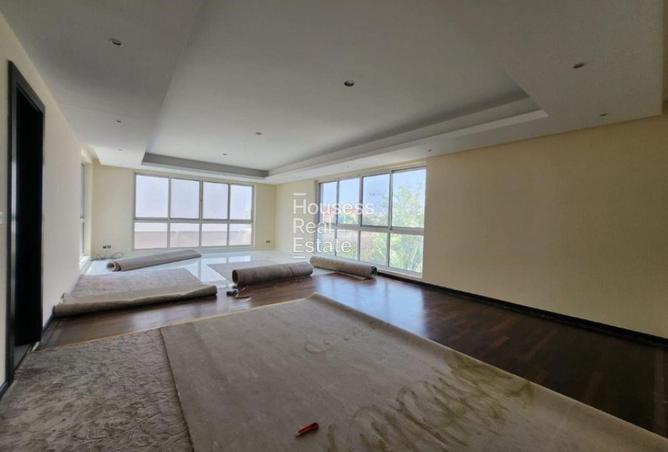 81108864 - Property Image 2