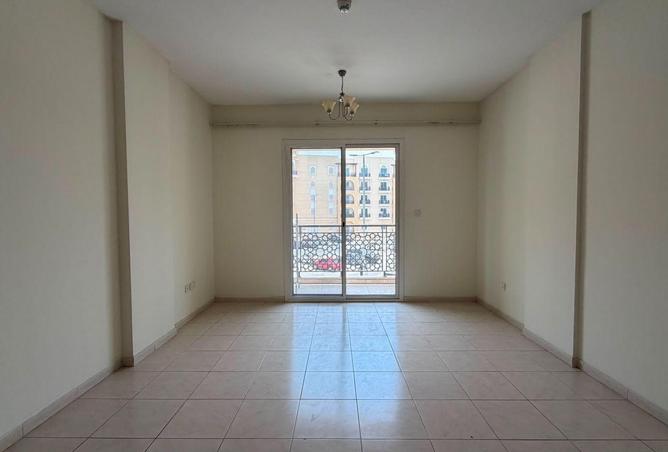 111408625 - Property Image 3