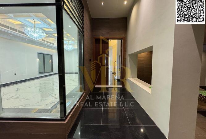 54975548 - Property Image 2