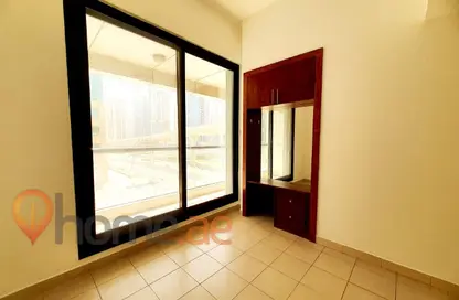 شقة - غرفة نوم - 1 حمام للايجار في برج إسكان - دبي مارينا - دبي