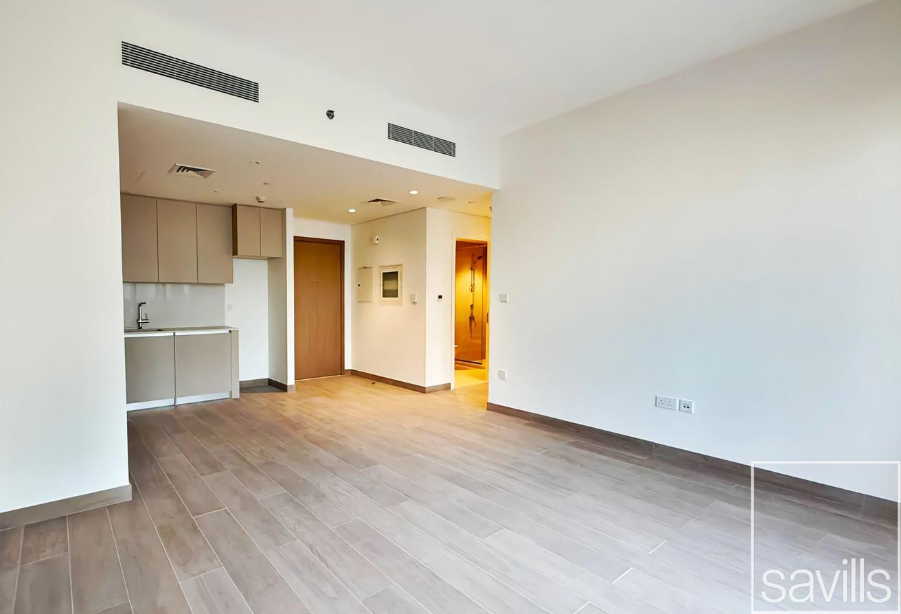 Beachfront Access | Pool-Facing | High Floor photo 4