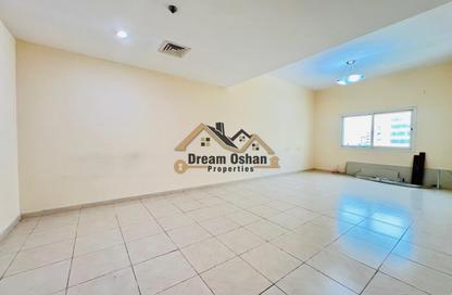 Apartment - 2 Bedrooms - 3 Bathrooms for rent in Hessa Home Building - Oud Metha - Bur Dubai - Dubai