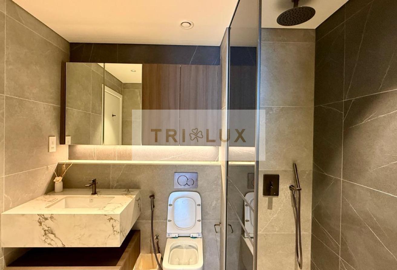 Executive Studio | Designer Furnished | Pool View photo 17
