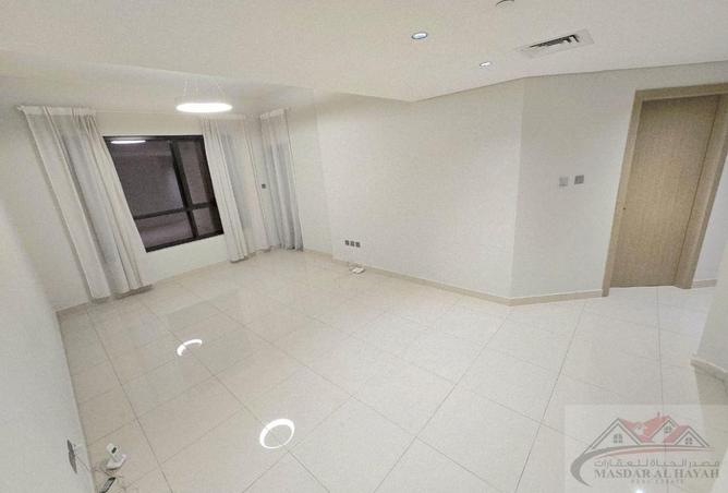 84073901 - Property Image 2