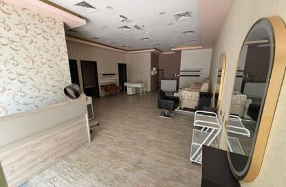 Retail - Studio - 2 Bathrooms for rent in Makeen Residence 3 - International City Phase 2 - Al Warsan 4 - Al Warsan - Dubai