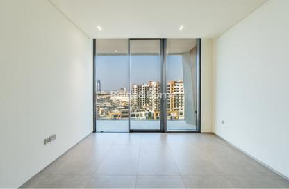 Apartment - 2 - 2 for sale in Binghatti Pinnacle - Dubai Healthcare City 2 - Al Jaddaf - Dubai