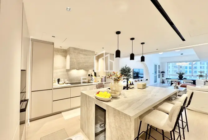 161401147 - Property Image 2