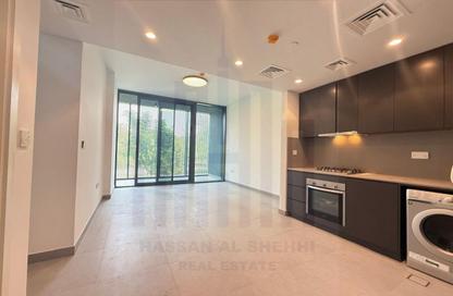 Apartment - 2 Bedrooms - 3 Bathrooms for rent in The Gate - Aljada - Sharjah