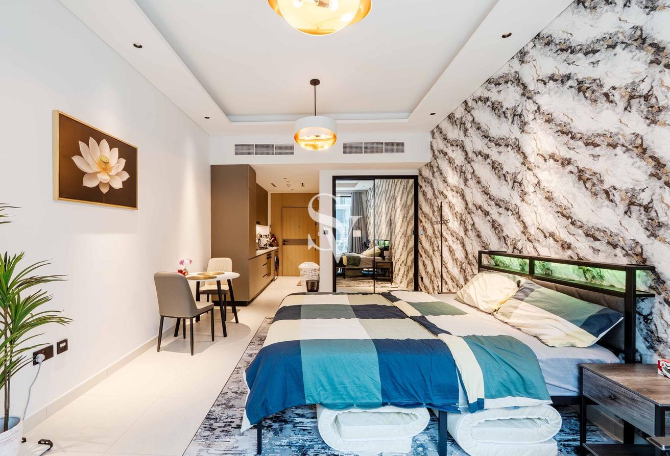 Spacious Layout | Prime JVC Location | Vacant photo 4