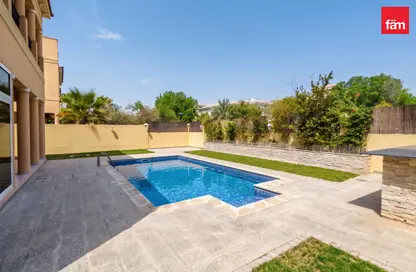 Villa - 5 Bedrooms - 7 Bathrooms for rent in The Centro - The Villa - Dubai
