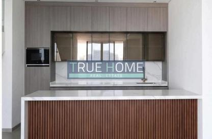 Villa - 5 - 7 for sale in Rodhat Al Qarat - Al Ruwaidat Suburb - Sharjah