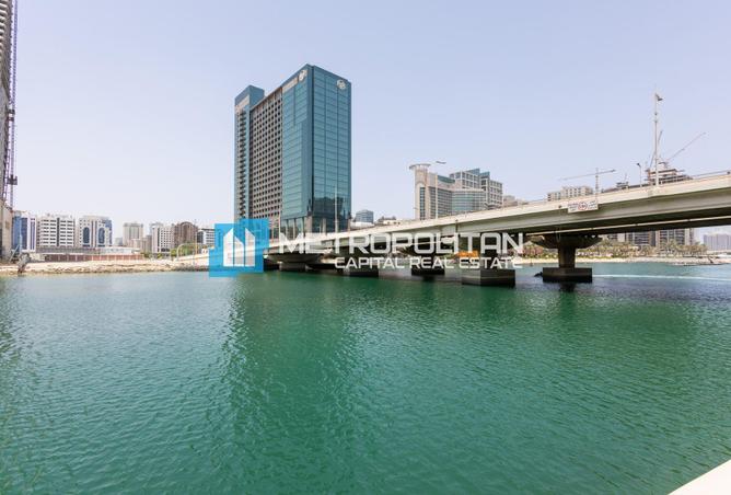 53574924 - Property Image 2