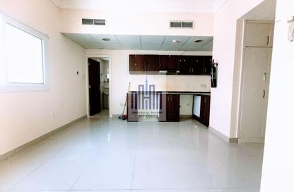 Apartment - Studio - 1 Bathroom for rent in Muwaileh - Sharjah