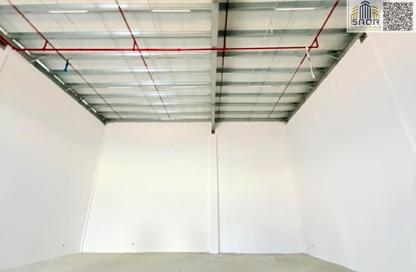 Warehouse - Studio - 1 for rent in Umm Dera - Umm Al Quwain
