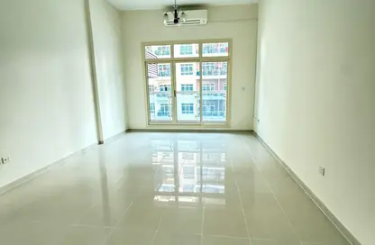 Apartment - 1 Bedroom - 2 Bathrooms for rent in Dubai Silicon Oasis - Dubai