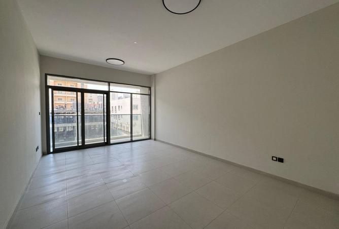 137440207 - Property Main Image