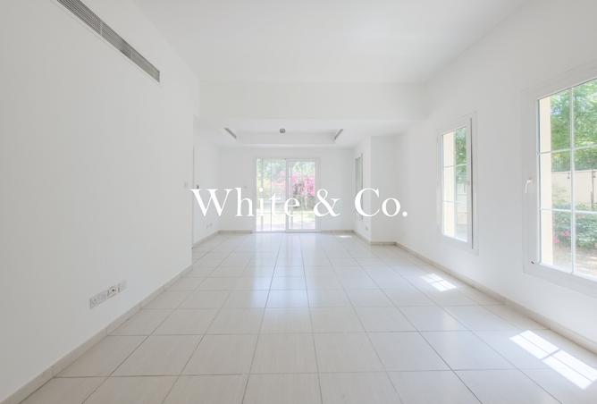 121973754 - Property Image 2