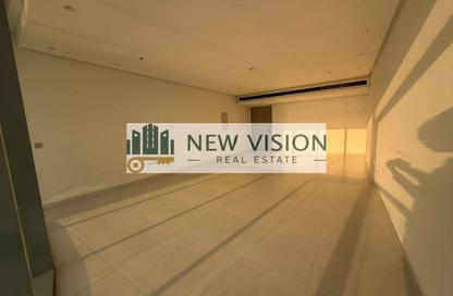 Apartment - 3 Bedrooms - 4 Bathrooms for rent in Al Mamzar Tower - Al Mamzar - Sharjah - Sharjah