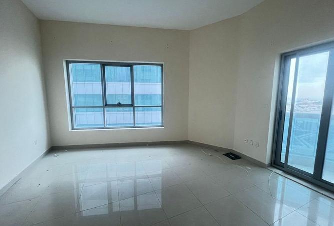 67441228 - Property Image 3