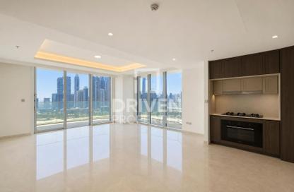 Apartment - 3 Bedrooms - 4 Bathrooms for sale in Palace Beach Residence Tower 2 - Palace Beach Residence - Emaar Beachfront - Dubai Harbour - Dubai