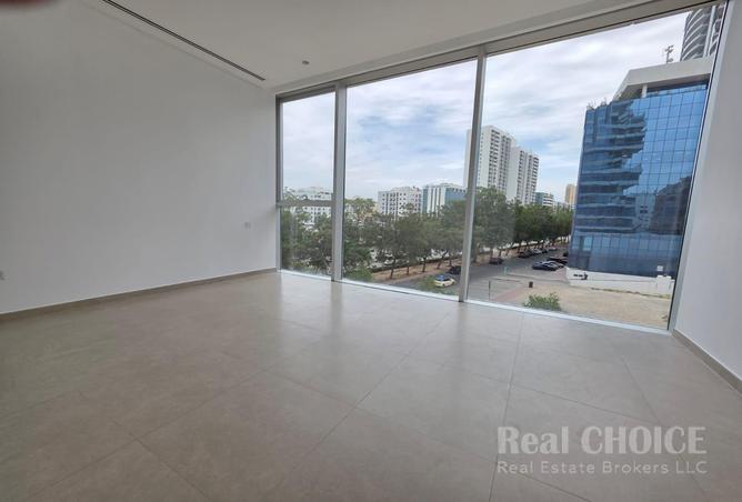 63245499 - Property Main Image