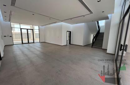 Villa - 4 - 7+ for rent in Al Aweer 1 - Al Aweer - Dubai