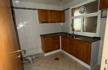Apartment - 1 Bedroom - 1 Bathroom for rent in Dar Al Majaz - Jamal Abdul Nasser Street - Al Majaz - Sharjah