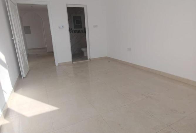 16019172 - Property Image 2