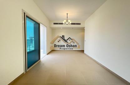 Apartment - 2 Bedrooms - 3 Bathrooms for rent in Al Shafar Palladium Building - Al Jaddaf - Dubai
