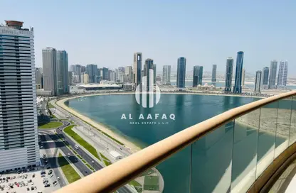 Apartment - 2 Bedrooms - 3 Bathrooms for rent in Al Khan Corniche - Al Khan - Sharjah
