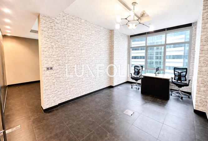 83642623 - Property Image 3