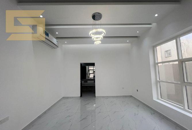 145052116 - Property Image 3