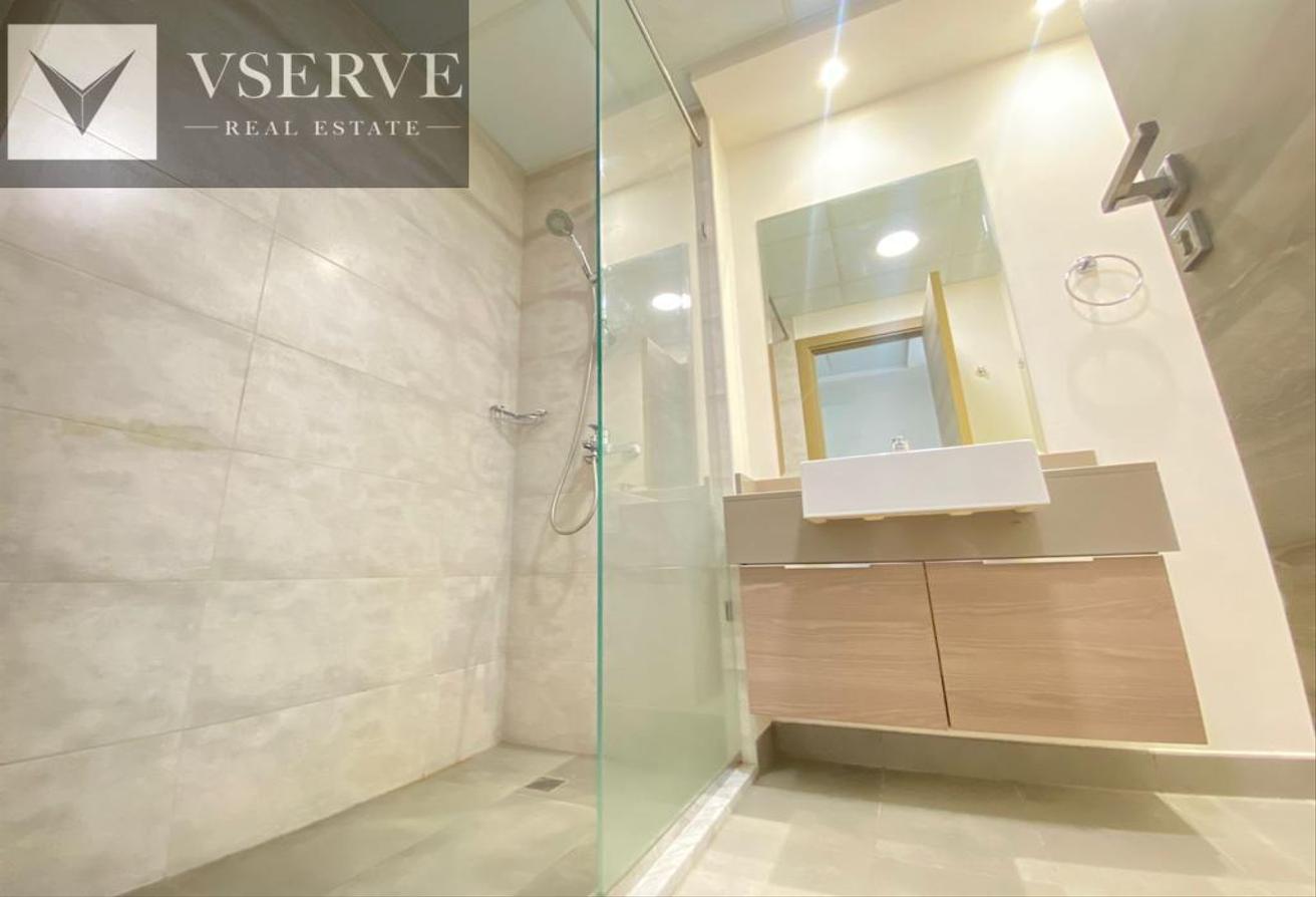 High Floor | Spacious Layout | Prime Location photo 6