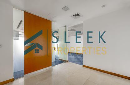 Office Space - Studio - 1 Bathroom for rent in Churchill Executive Tower - Churchill Towers - Business Bay - Dubai