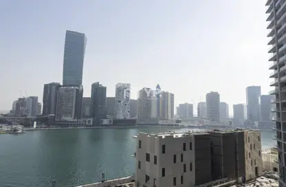 شقة - غرفة نوم - 1 حمام للايجار في بنينسولا ثري - بنينسولا - الخليج التجاري - دبي