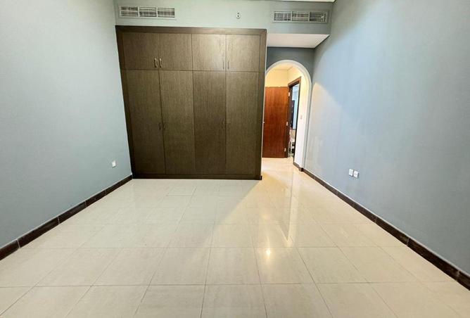 103683762 - Property Image 2