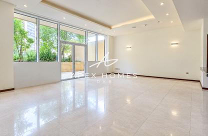 Apartment - 1 - 2 for rent in Sapphire - Tiara Residences - Palm Jumeirah - Dubai