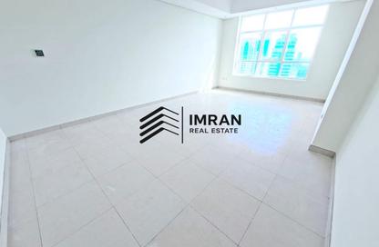 Apartment - 3 Bedrooms - 3 Bathrooms for rent in Al Mamzar - Sharjah - Sharjah Apartment - 3 Bedrooms - 3 Bathrooms for rent in Al Mamzar - Sharjah - Sharjah