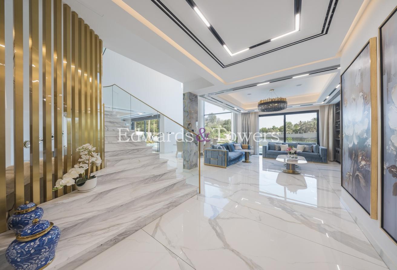 New to Market | Prime Renovation Opportunity photo 6