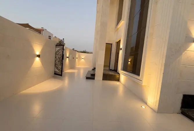 119724305 - Property Image 3