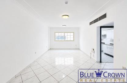 Apartment - 2 Bedrooms - 2 Bathrooms for rent in Al Mankhool - Bur Dubai - Dubai