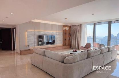 Apartment - 4 Bedrooms - 7 Bathrooms for sale in Boulevard Point - Downtown Dubai - Dubai Apartment - 4 Bedrooms - 7 Bathrooms for sale in Boulevard Point - Downtown Dubai - Dubai