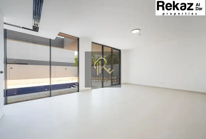 65182460 - Property Image 3