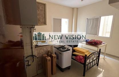 Apartment - Studio - 1 for rent in Al Butina 9 Building - Bu Tina - Al Sharq - Sharjah Apartment - Studio - 1 for rent in Al Butina 9 Building - Bu Tina - Al Sharq - Sharjah