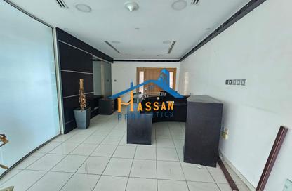 Office Space - Studio - 2 Bathrooms for rent in Al Majaz 1 - Al Majaz - Sharjah