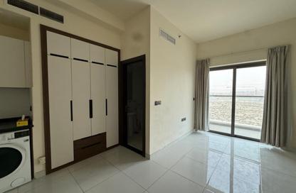 Apartment - Studio - 1 Bathroom for rent in Lawnz by Danube - International City - Dubai