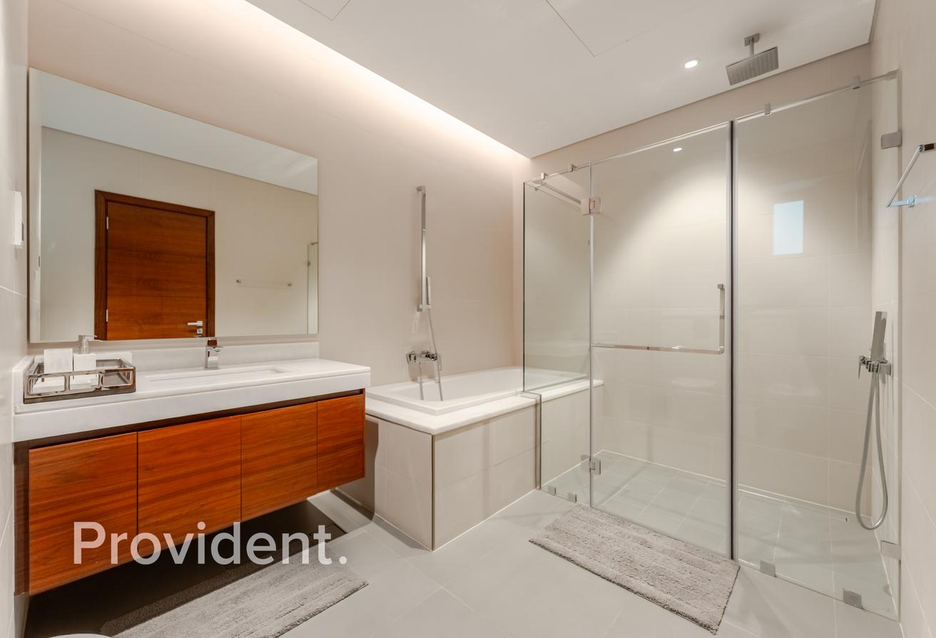 Well-Maintained | Furnished/Unfurnished | Corner photo 15