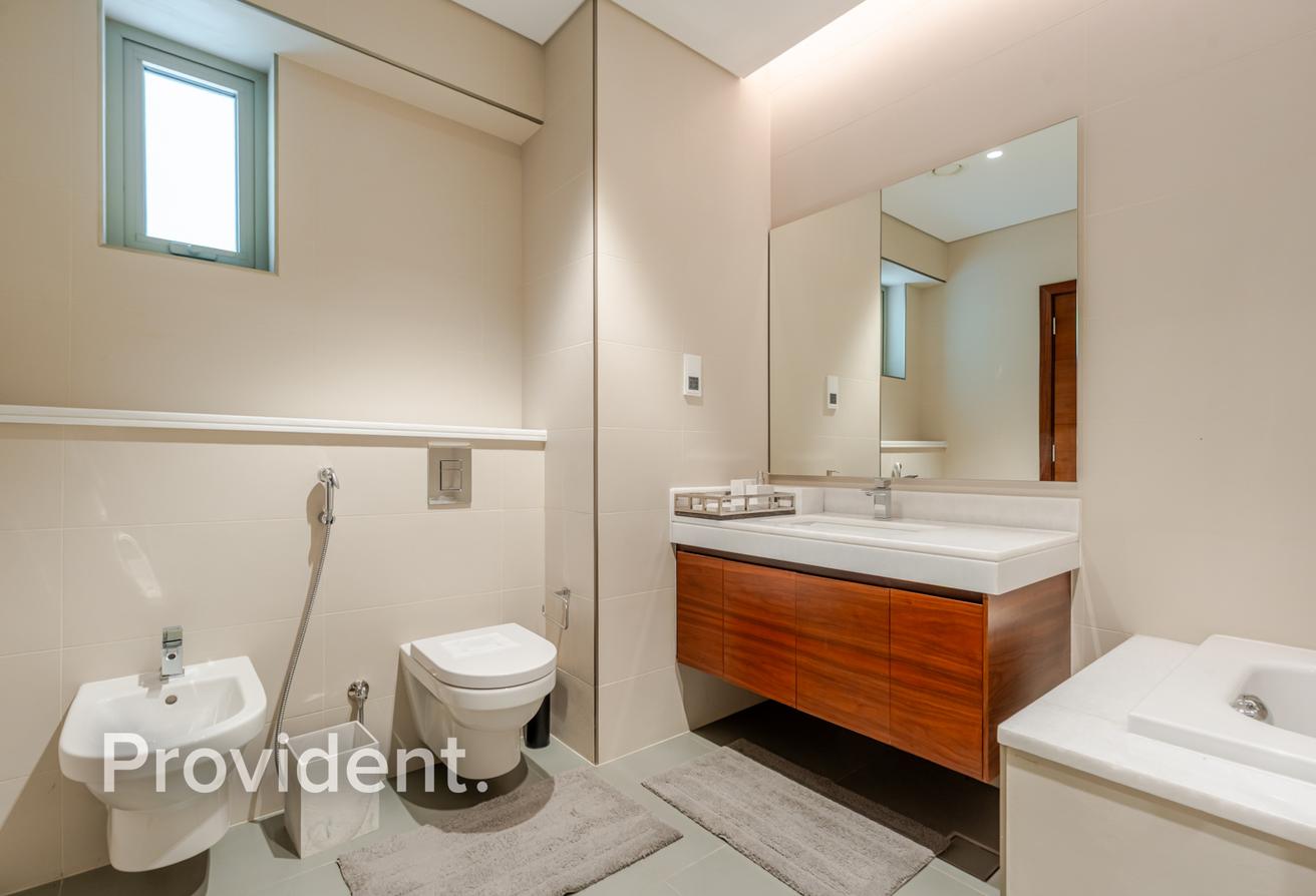 Well-Maintained | Furnished/Unfurnished | Corner photo 16
